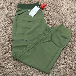 Figs Deep Olive XXS zamora petite NWT